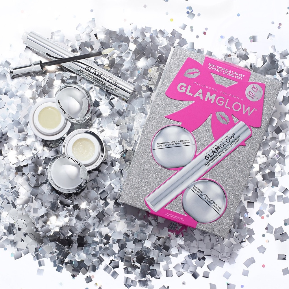 NEW 3 piece GLAMGLOW lip exfoliator, lip balm, and lip plumper.